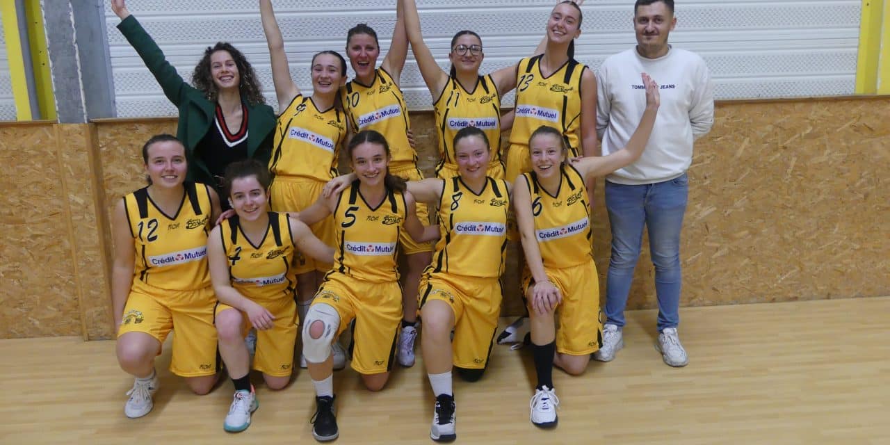 Victoire des Seniors F en coupe de la Loire ce samedi à domicile…