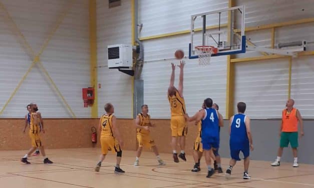Victoire des loisirs M contre Larajasse (45 à 42)