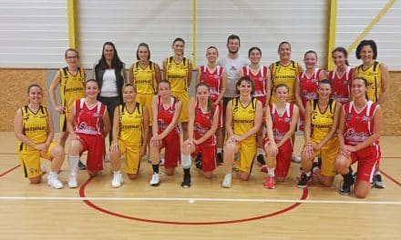 Un beau match entre les seniors F et Loisirs ce mercredi 09 octobre à notre halle des sports…