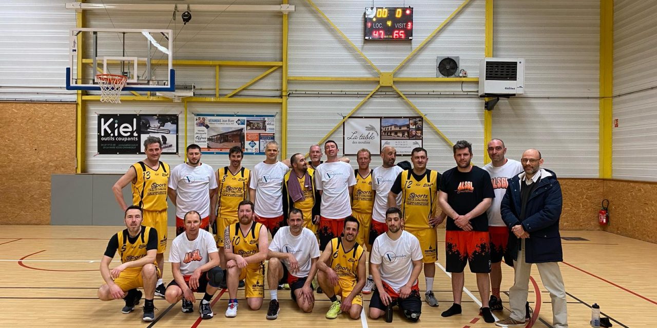 Match des loisirs M contre St Genest Lerpt
