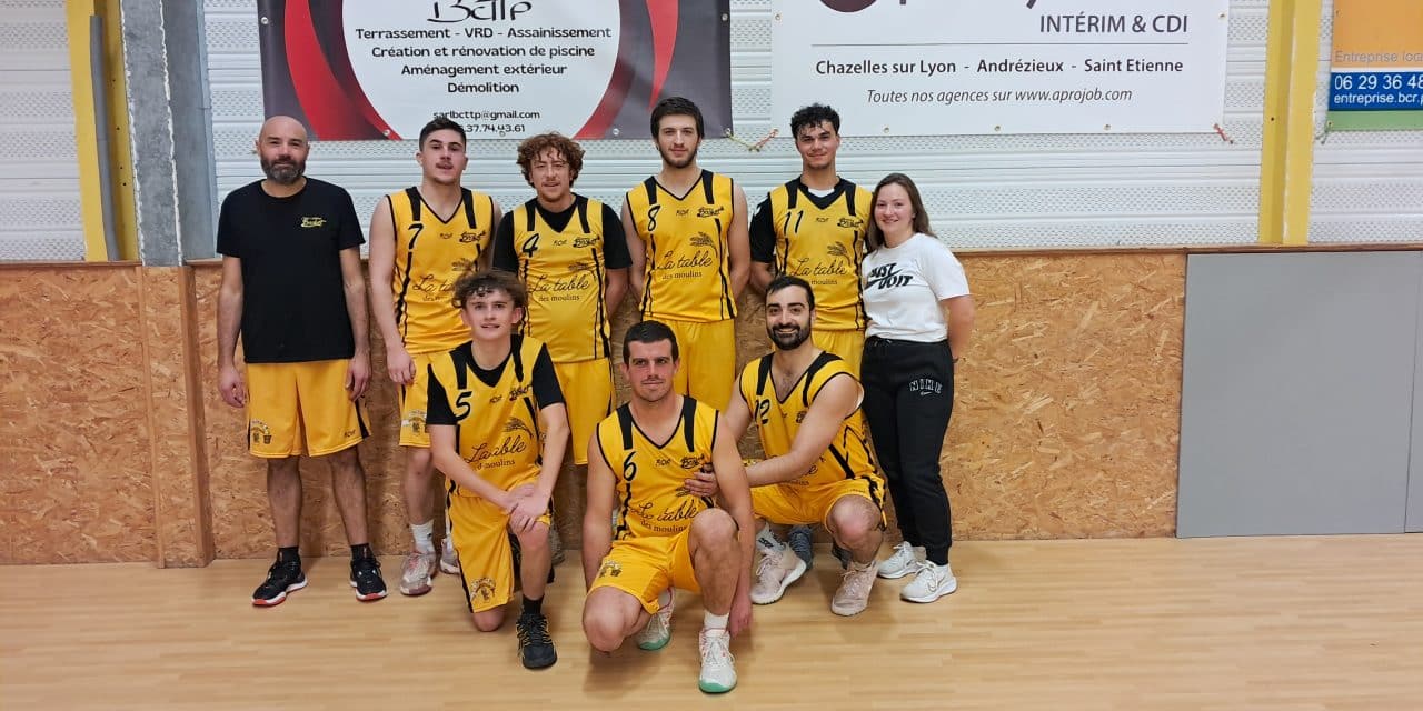 Victoire ce dimanche des seniors M contre St Genest M