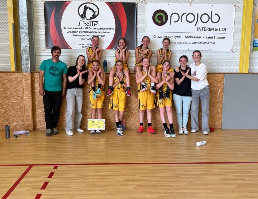Victoire des U13F à domicile face à Montrond …